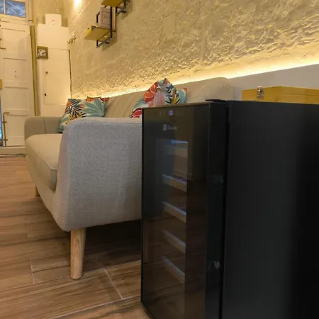Cozy Hideaway - 